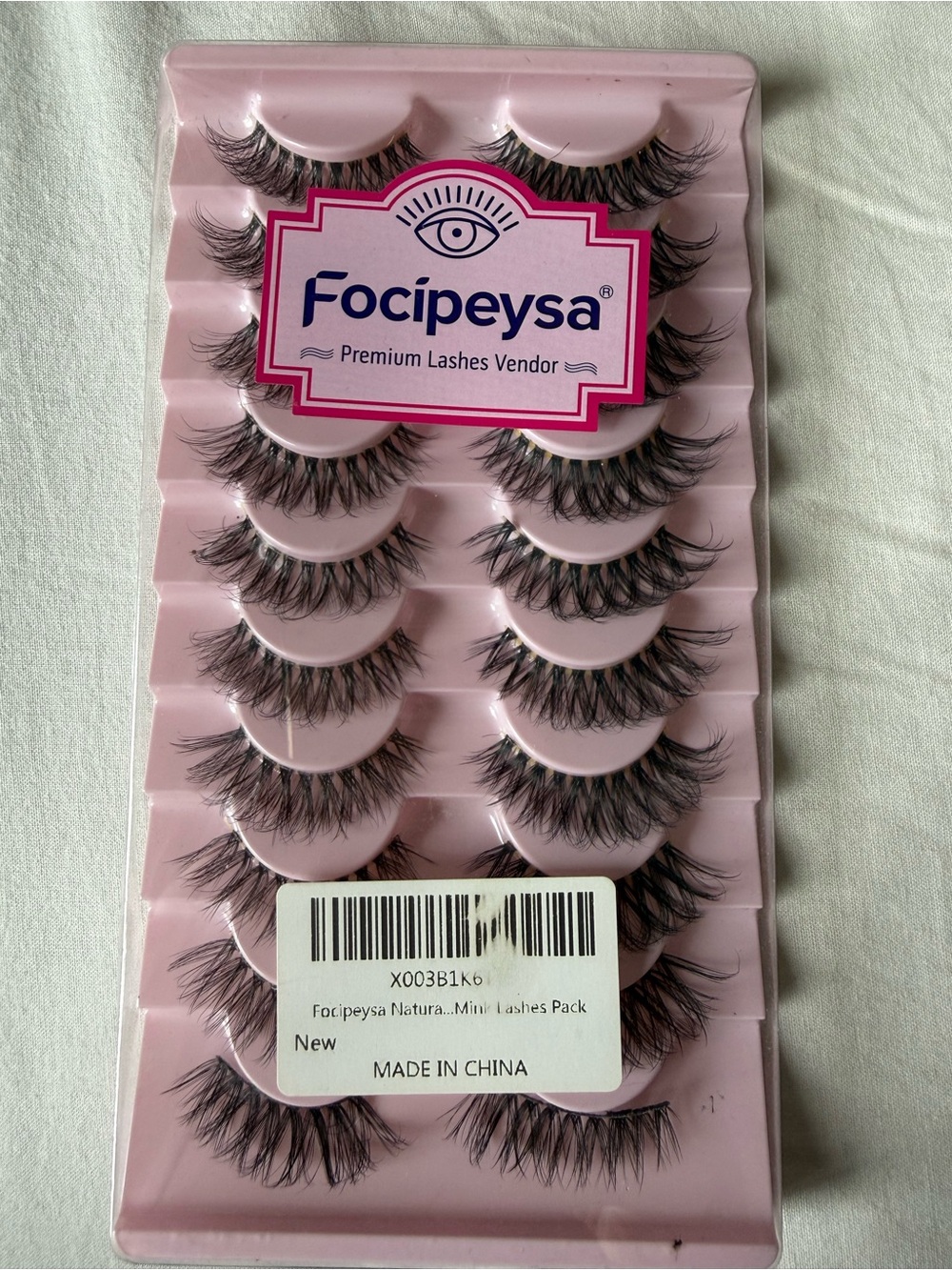 Premium Natural False Lashes – Black (10 Pairs)